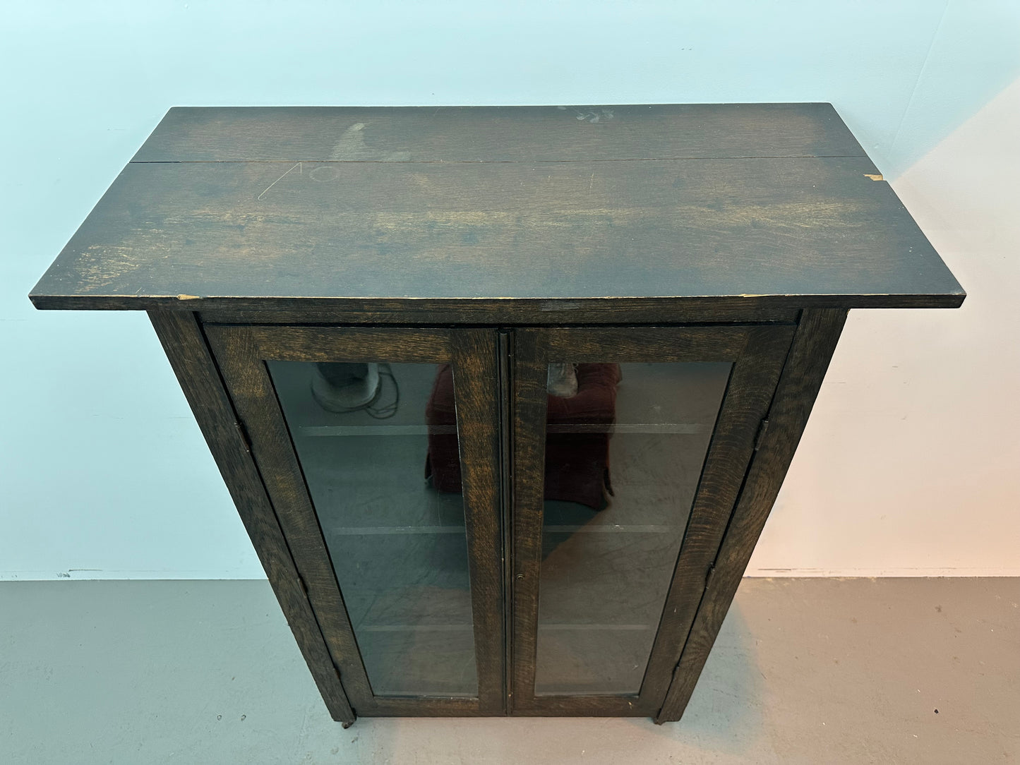 Antique Solid Wood Curio Cabinet #1073
