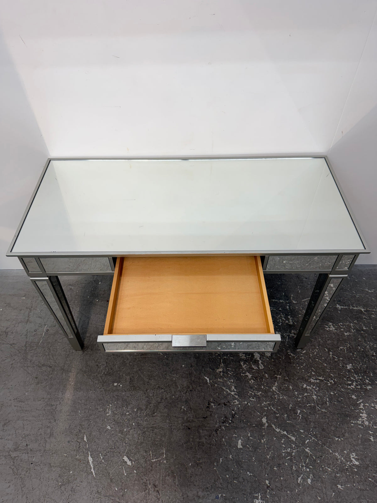 Pottery Barn Mirrored Writing Desk Vanity with Center Drawer #2562
