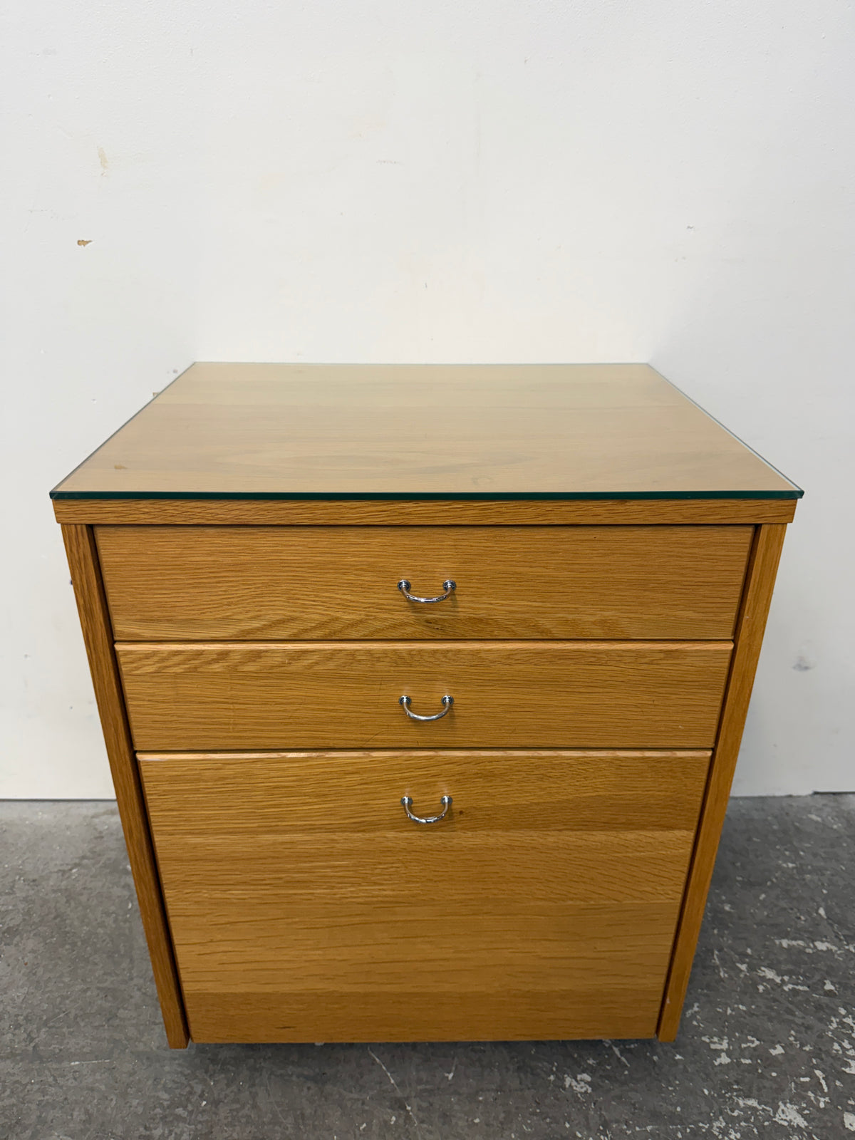 Oak Rolling 3-Drawer File Cabinet with Glass Top #2568