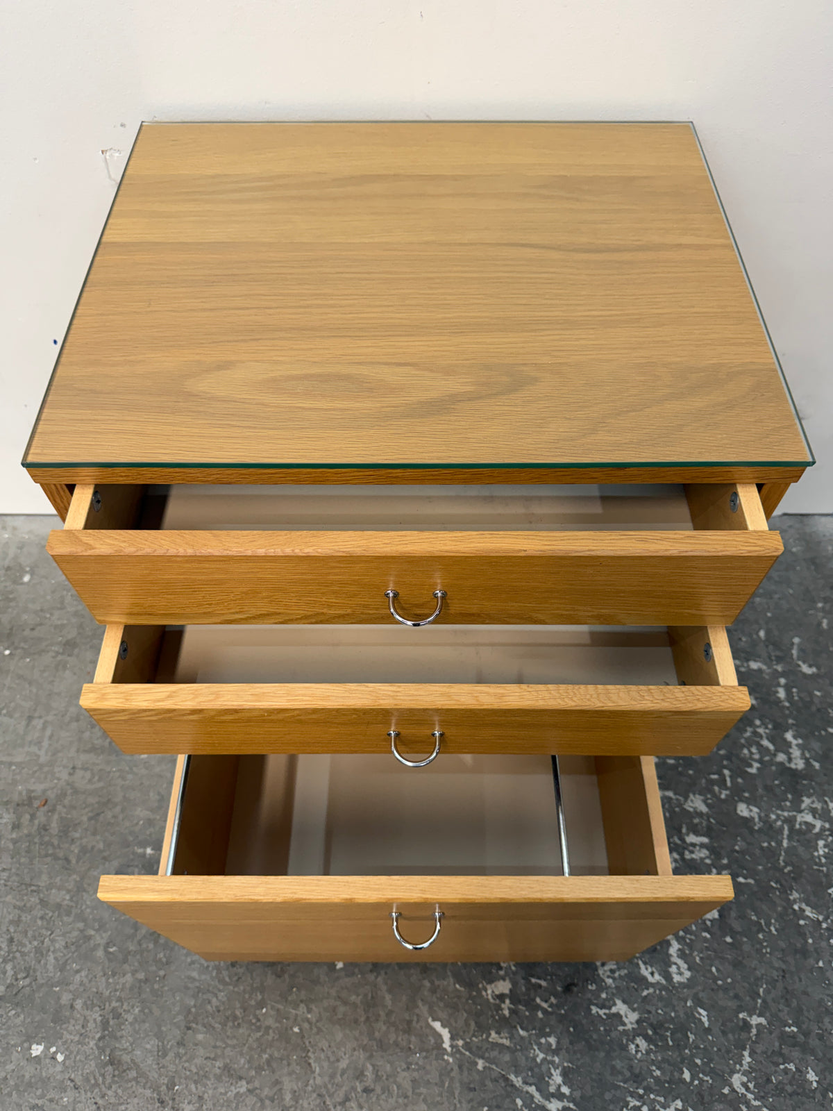 Oak Rolling 3-Drawer File Cabinet with Glass Top #2568