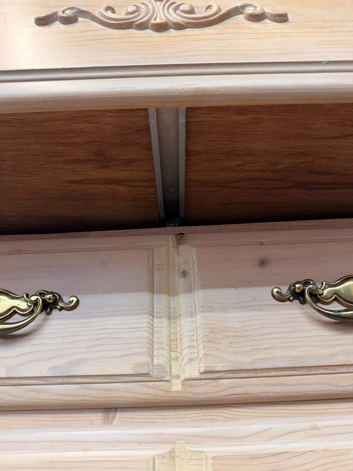 Whitewashed Pine Chest with Drawers and Cabinet Door #2580