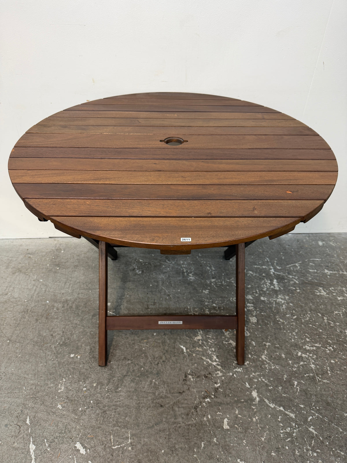 Pottery Barn Folding Round Bistro Table with Two Chairs #2611