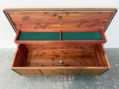 Lane Mid-Century Walnut Cedar Chest with Tray #2650